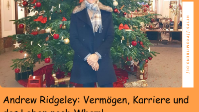 Eine Person steht vor einem weihnachtlich geschmückten Baum. Der Text auf dem Bild lautet: "Andrew Ridgeley: Vermögen, Karriere und das Leben nach Wham!"